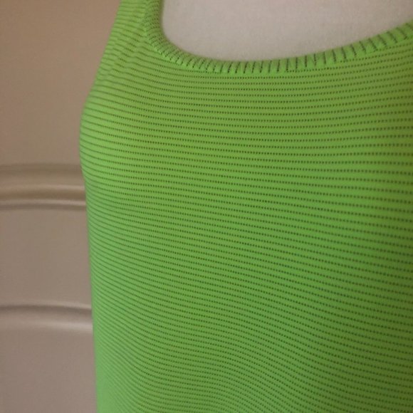 Lululemon Tank Top - Picture 5 of 5
